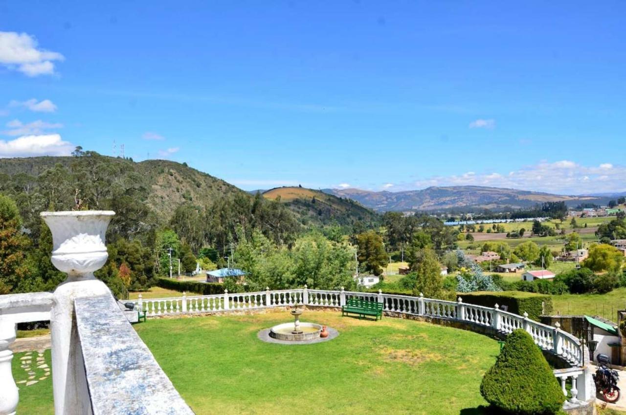 Castillo Casablanca Guatavita Buitenkant foto